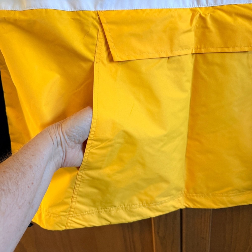 NEW IOWA Hawkeyes XL Alpha Anorak Windbreaker Jacket Black Gold Football - Picture 10 of 13